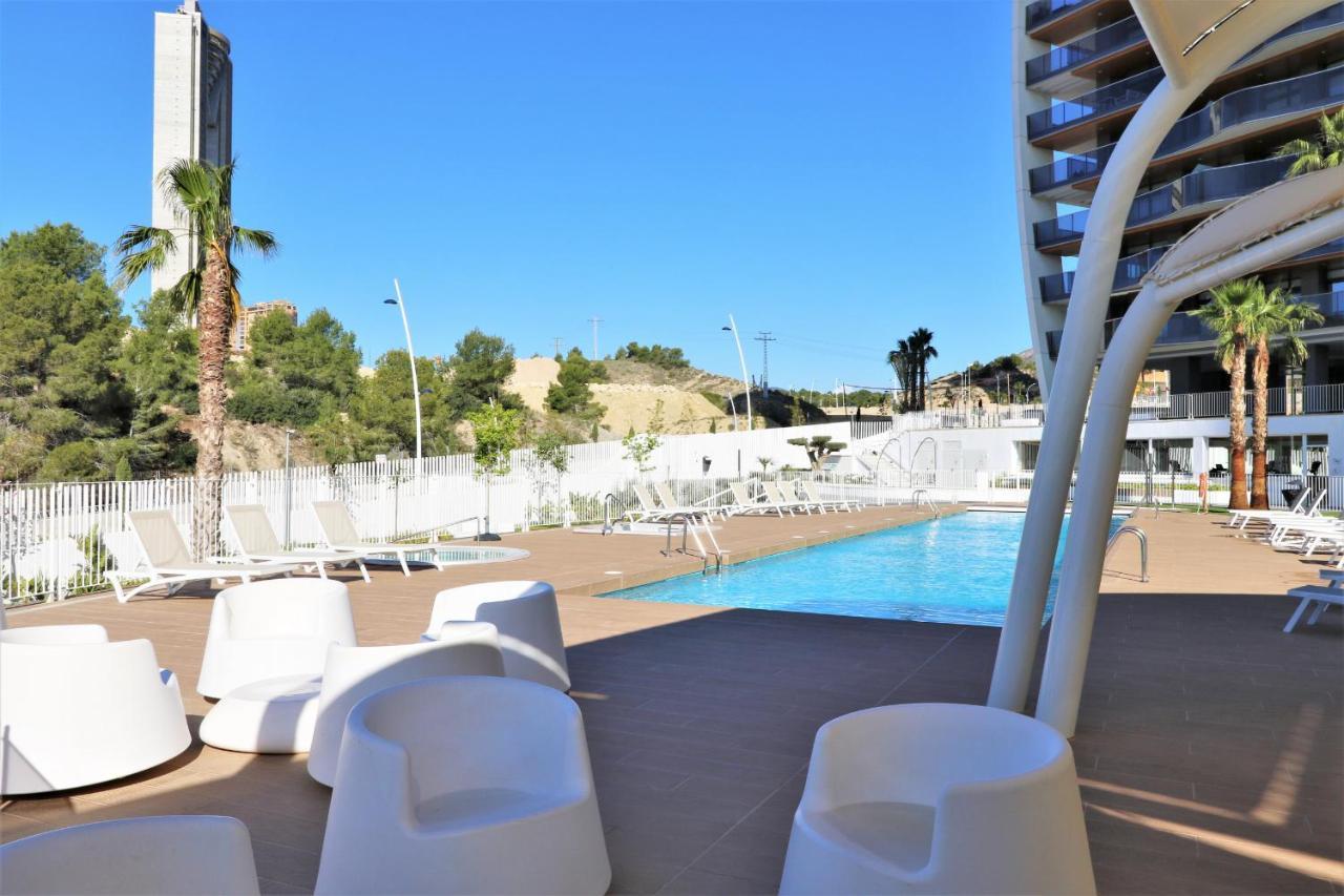Sunset Waves Deluxe Apartments Poniente Beach Resort Benidorm Ngoại thất bức ảnh