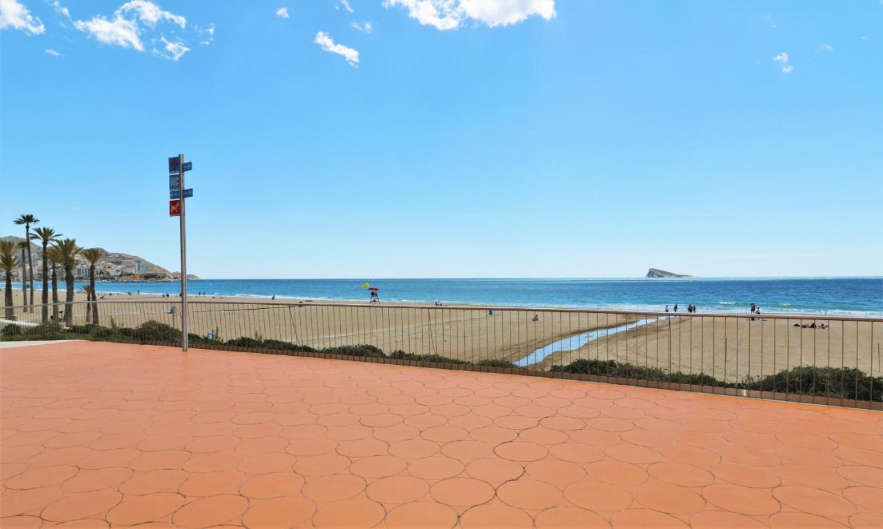 Sunset Waves Deluxe Apartments Poniente Beach Resort Benidorm Ngoại thất bức ảnh