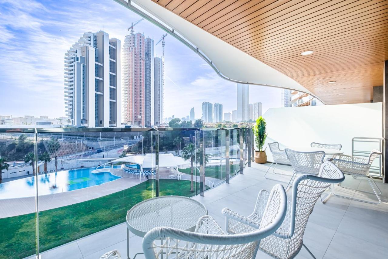 Sunset Waves Deluxe Apartments Poniente Beach Resort Benidorm Ngoại thất bức ảnh